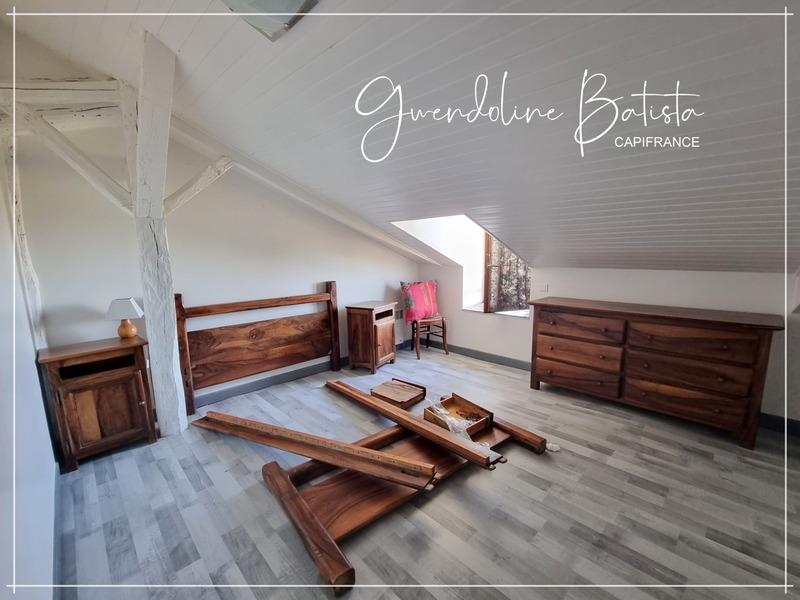 Maison en pierre - 300 m² - 12 pièces