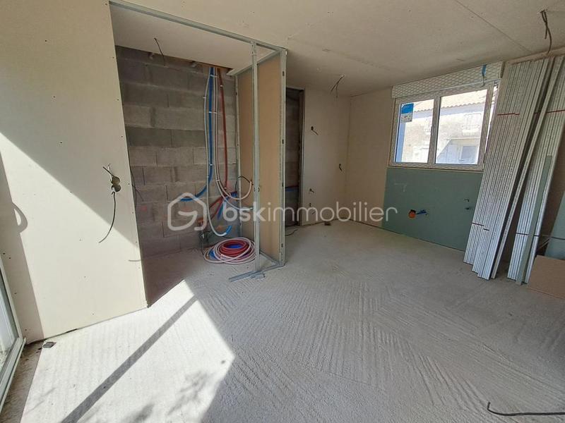 Demeure - 300 m² - 12 pièces