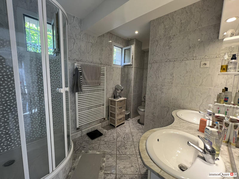 Maison contemporaine - 156 m² - 5 pièces