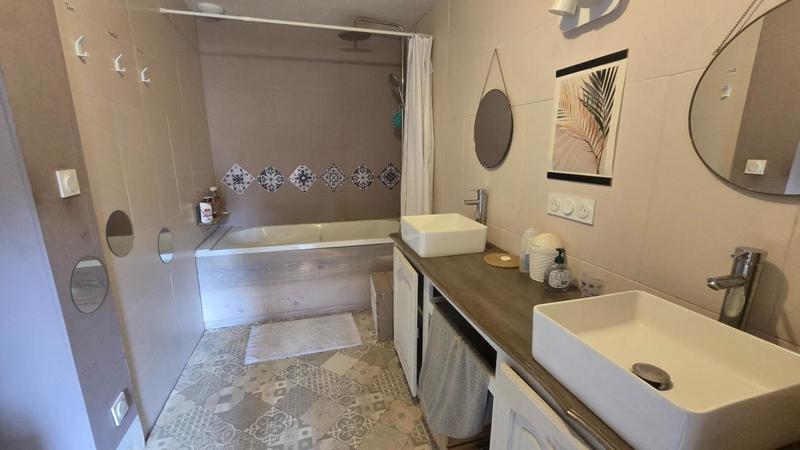 Maison - 135 m² - 6 pièces