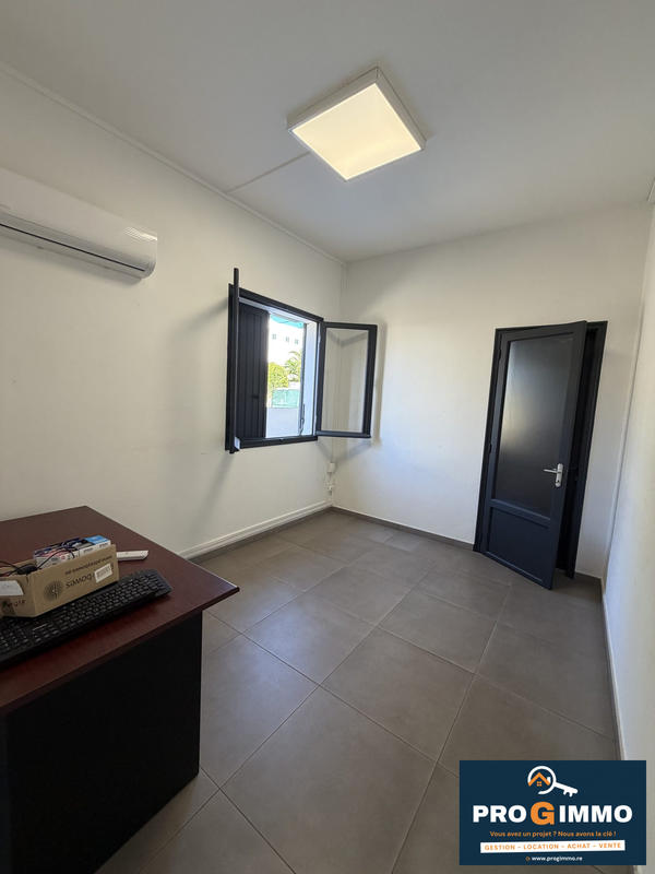 Bureau - 200 m² - 11 pièces