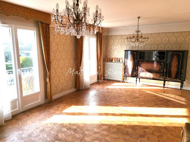 Maison - 93 m² - 4 pièces