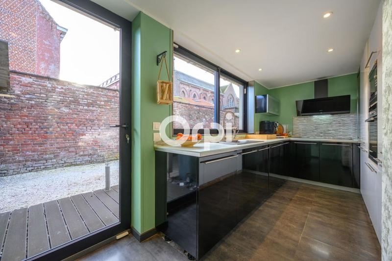 Maison - 140 m² - 7 pièces