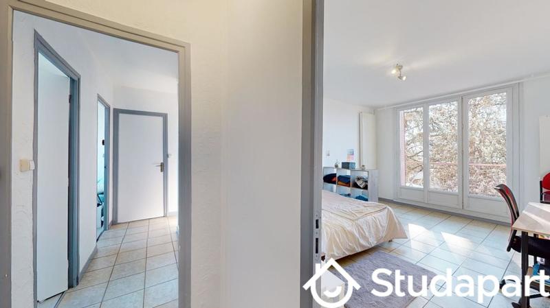 Chambre - 10 m² - 1 pièce