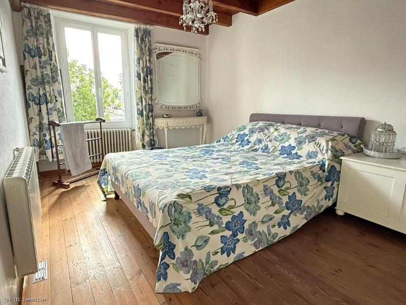 Maison de village - 90 m² - 3 pièces