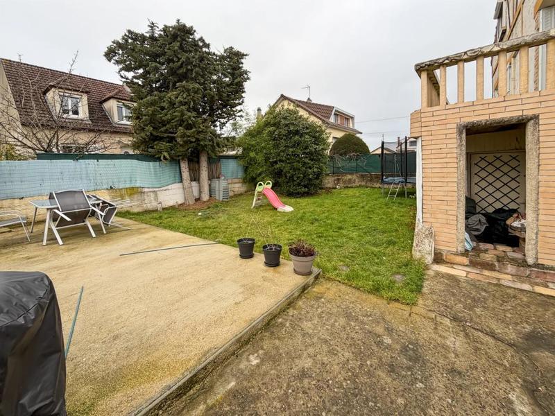 Maison - 73 m² - 4 pièces