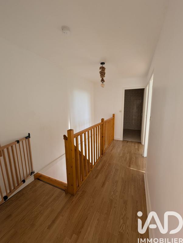 Maison - 283 m² - 9 pièces