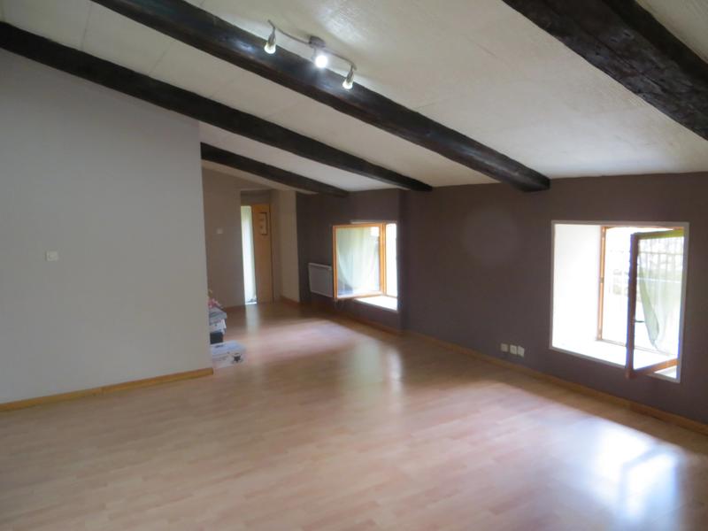 Appartement - 75 m² - 4 pièces