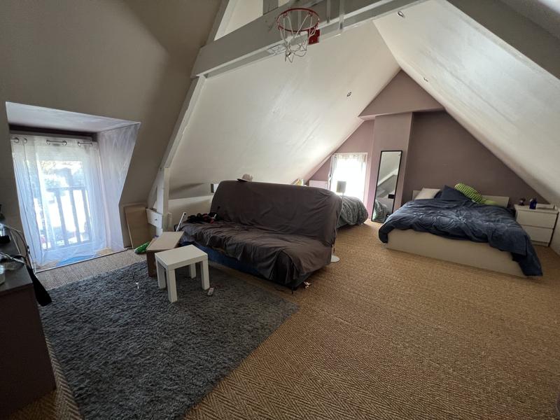 Maison - 168 m² - 6 pièces