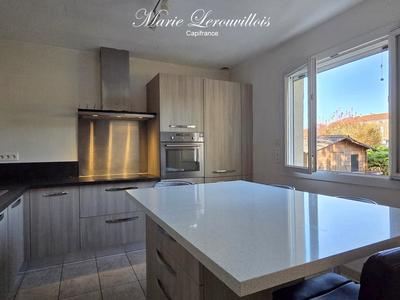 Maison - 128 m² - 6 pièces