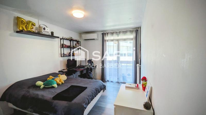 Appartement - 103 m² - 5 pièces