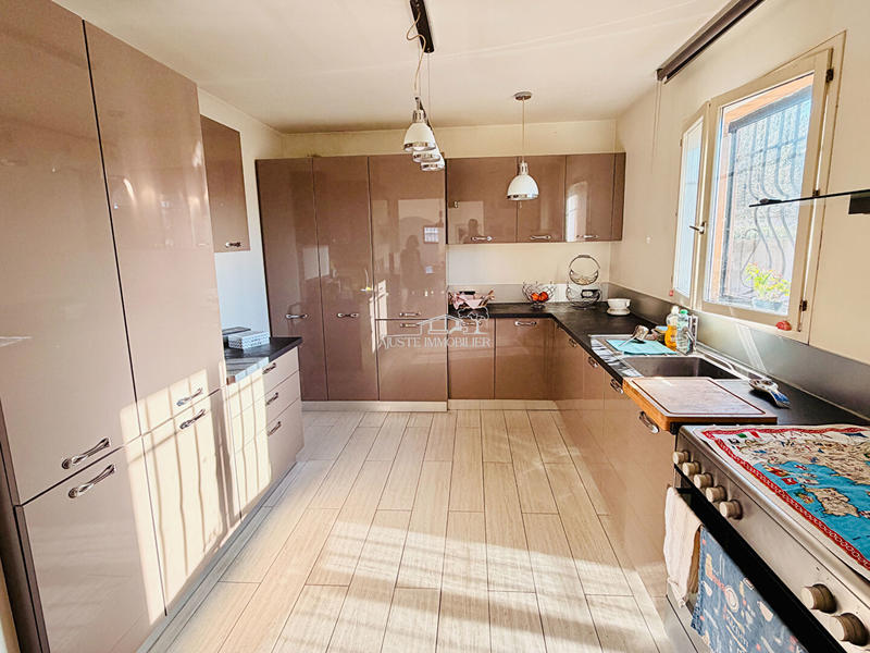 Maison - 107 m² - 3 pièces