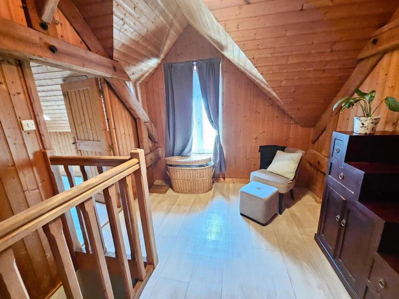 Maison - 99 m² - 5 pièces