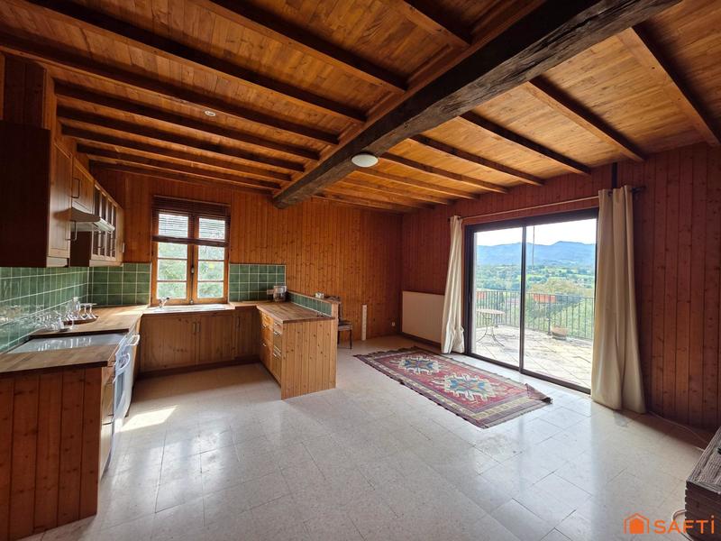 Maison de village - 170 m² - 7 pièces