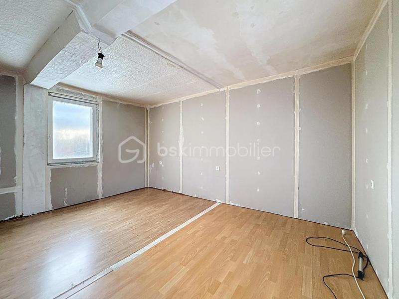 Maison ancienne - 84 m² - 4 pièces