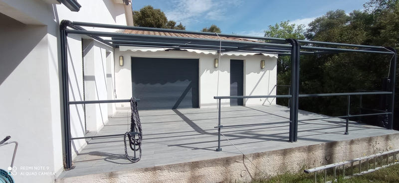 Maison - 573 m² - 5 pièces