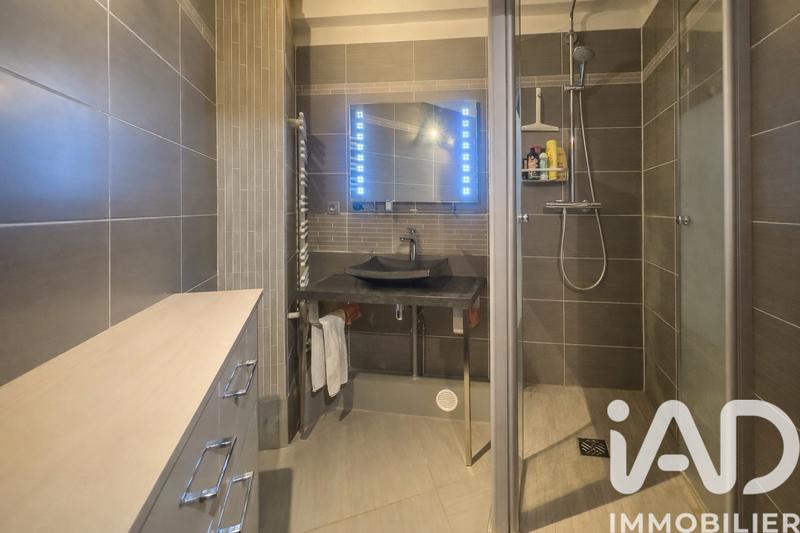 Appartement - 82 m² - 4 pièces