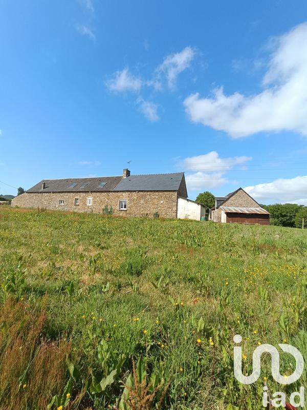 Maison - 111 m² - 8 pièces