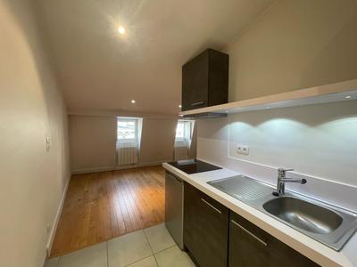 Studio - 32 m² - 1 pièce