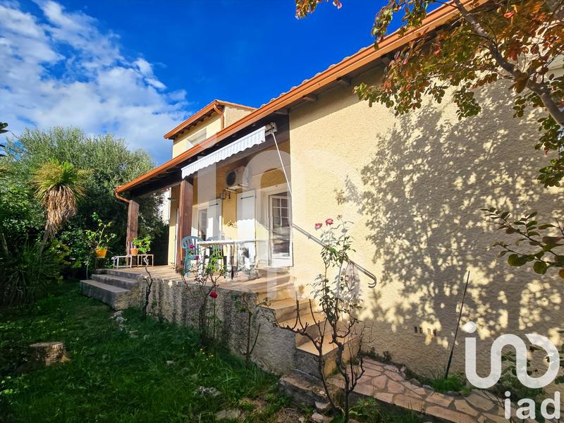 Maison - 108 m² - 5 pièces