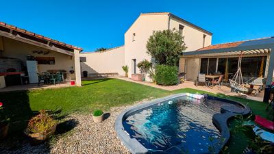 Maison - 110 m² - 5 pièces