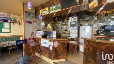 Local commercial - 256 m²