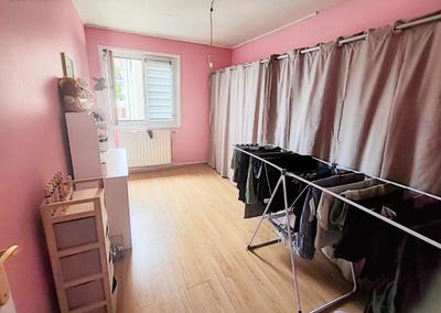 Appartement - 84 m² - 4 pièces