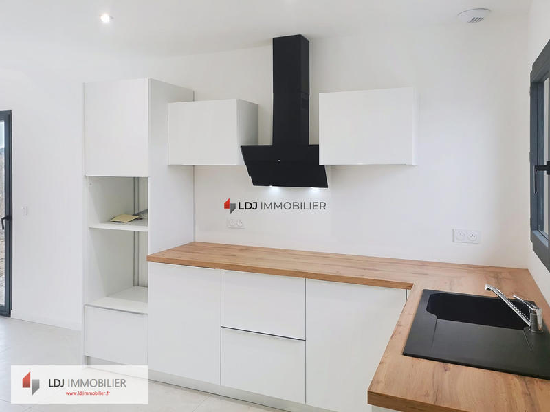 Villa - 99 m² - 4 pièces