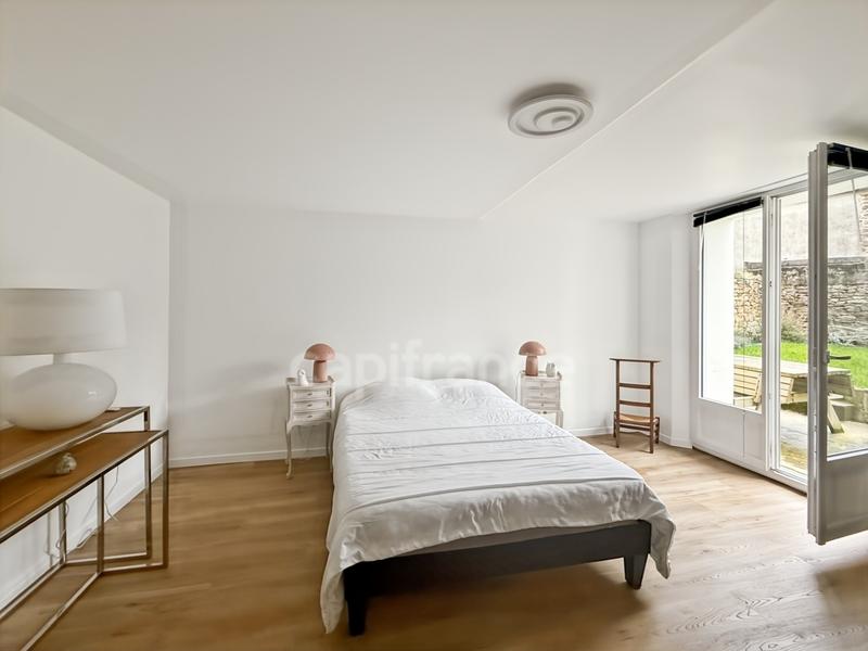 Maison - 153 m² - 7 pièces