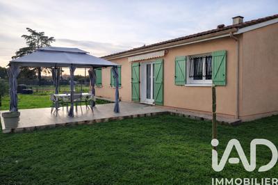 Maison - 90 m² - 4 pièces