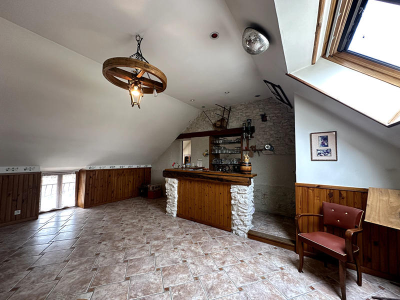 Corps de ferme - 152 m² - 5 pièces