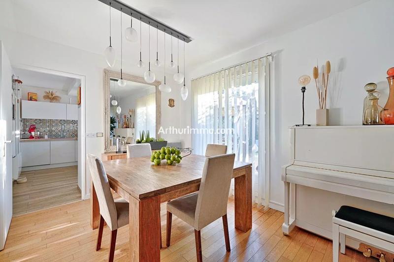 Maison - 138 m² - 6 pièces