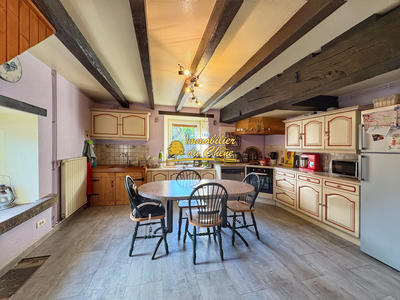 Maison - 155 m² - 8 pièces