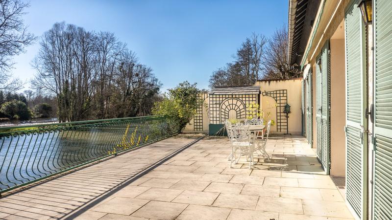 Maison - 155 m² - 5 pièces