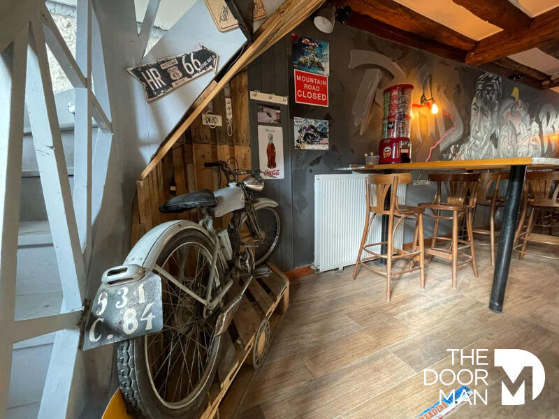 Appartement - 110 m² - 4 pièces