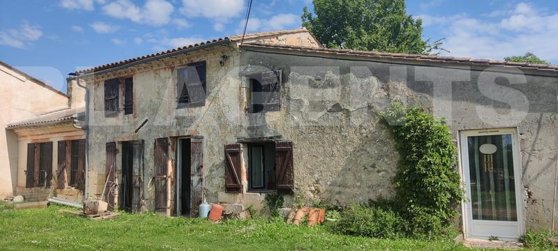 Maison ancienne - 300 m² - 11 pièces