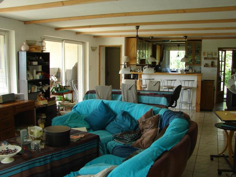 Propriété - 350 m² - 10 pièces