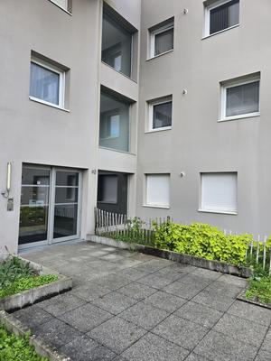 Appartement - 64 m² - 4 pièces