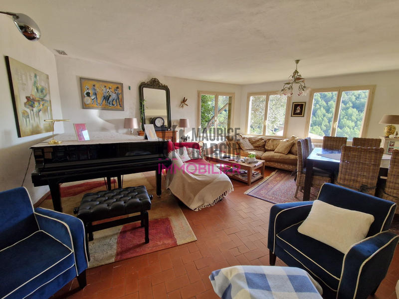 Maison - 122 m² - 5 pièces