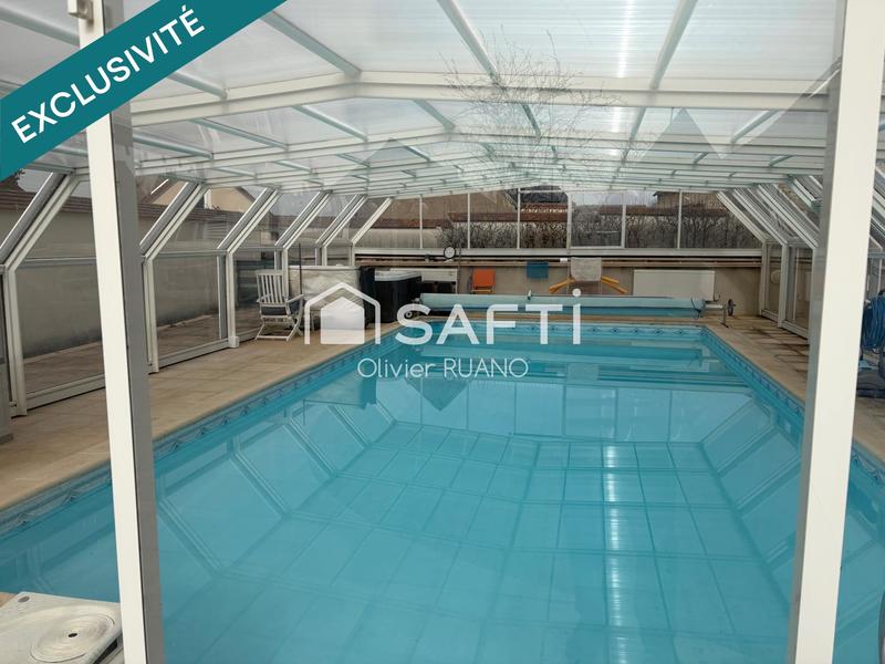 Maison - 380 m² - 7 pièces