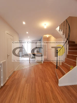 Appartement - 99 m² - 4 pièces