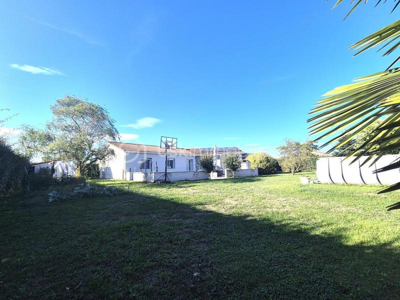 Maison - 150 m² - 4 pièces