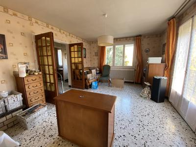 Maison traditionnelle - 100 m² - 4 pièces