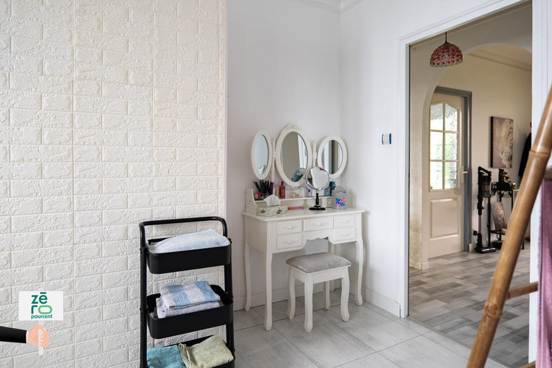 Maison - 283 m² - 10 pièces