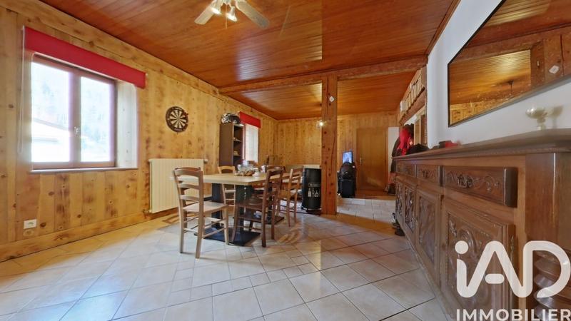 Maison - 300 m² - 10 pièces