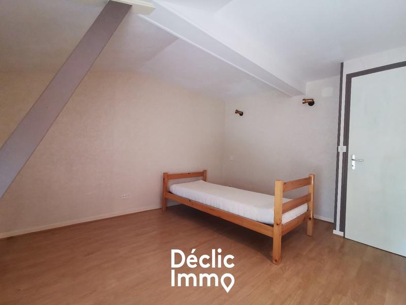 Maison en pierre - 146 m² - 7 pièces