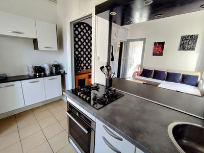 Immeuble - 365 m² - 19 pièces