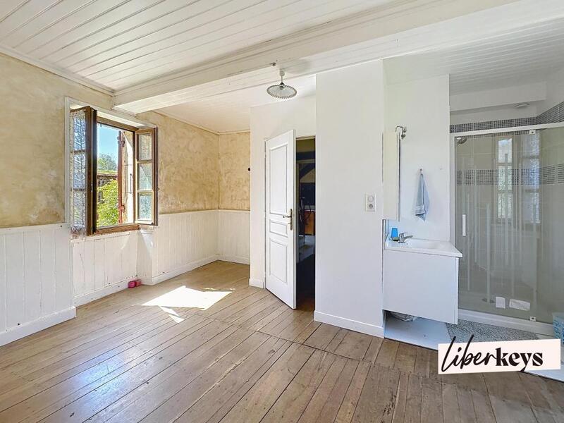 Maison - 87 m² - 5 pièces