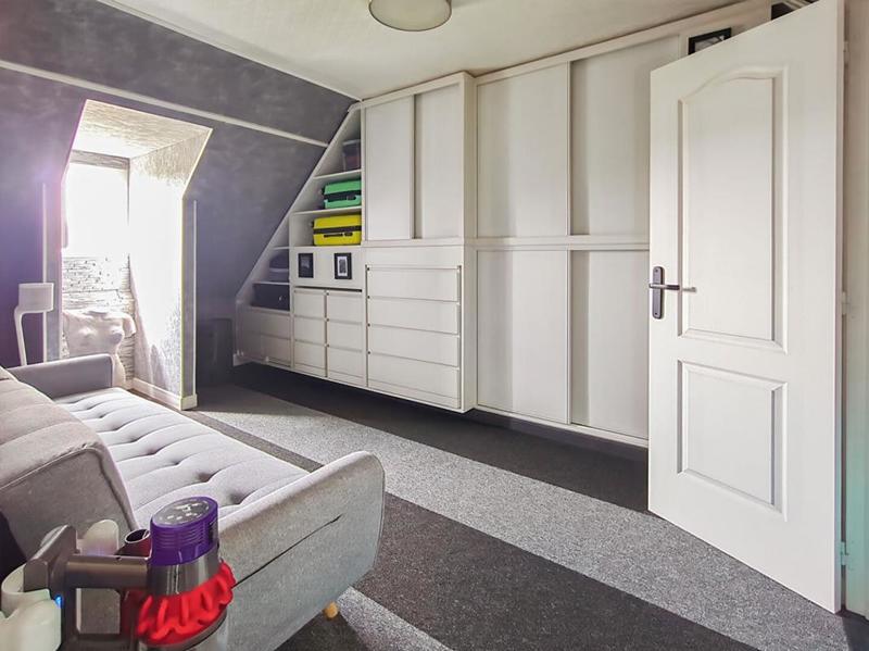 Appartement - 111 m² - 5 pièces