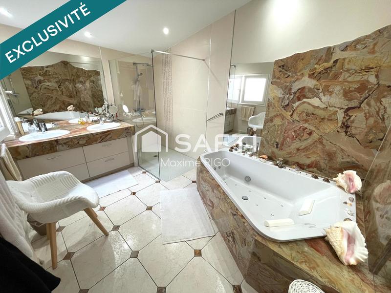 Maison - 518 m² - 12 pièces